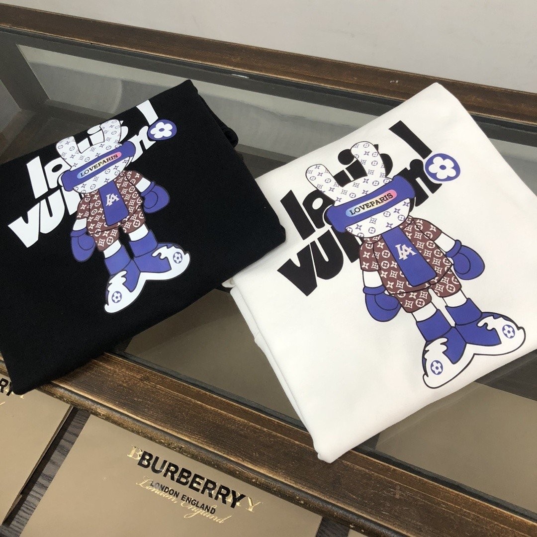 루이비통 버니프린팅 맨투맨