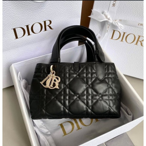 디올 크리스찬  뚜쥬르  미듐 파우치 세트 (매장판)