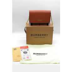 버버리 햄프셔 체인 미니 크로스백 (매장판)