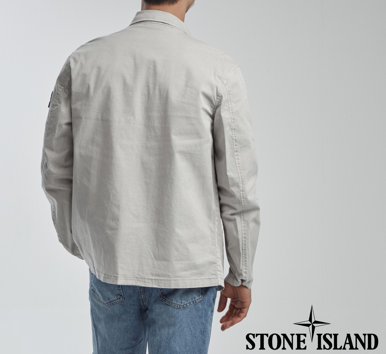 스톤아일랜드 STRETCH COTTON 벨로즈포켓ZIP 오버셔츠